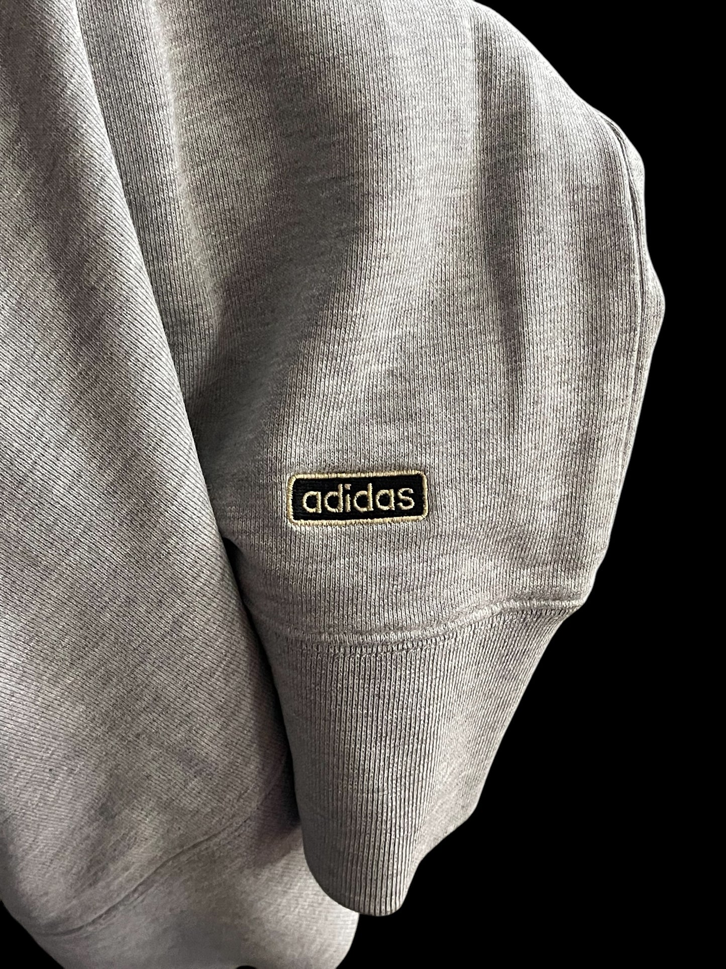 ADIDAS CLASSIC 3-STRIPE CREWNECK - M