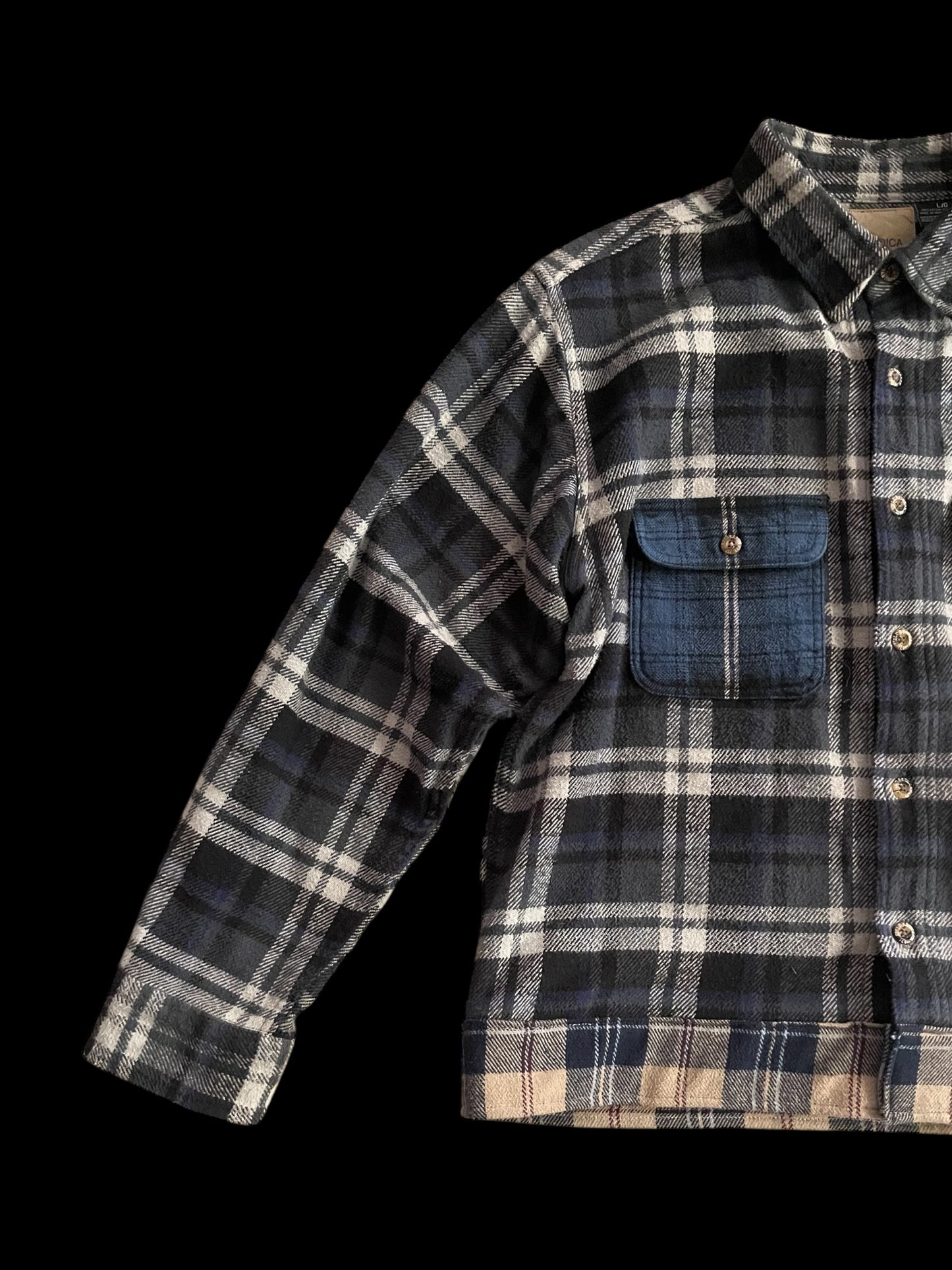 NWES PARKS PLAID SHIRT - L