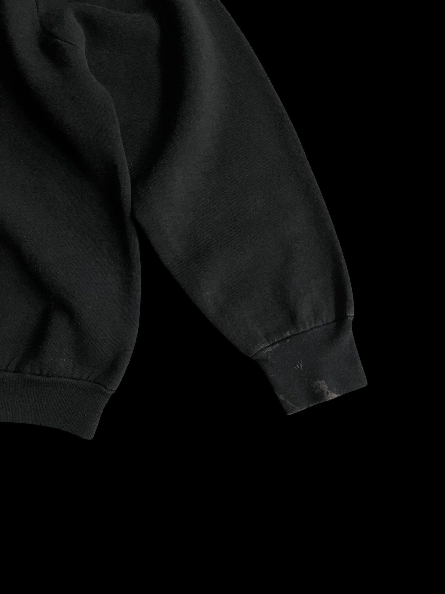 WOLF GRAPHIC SWEATSHIRT - M