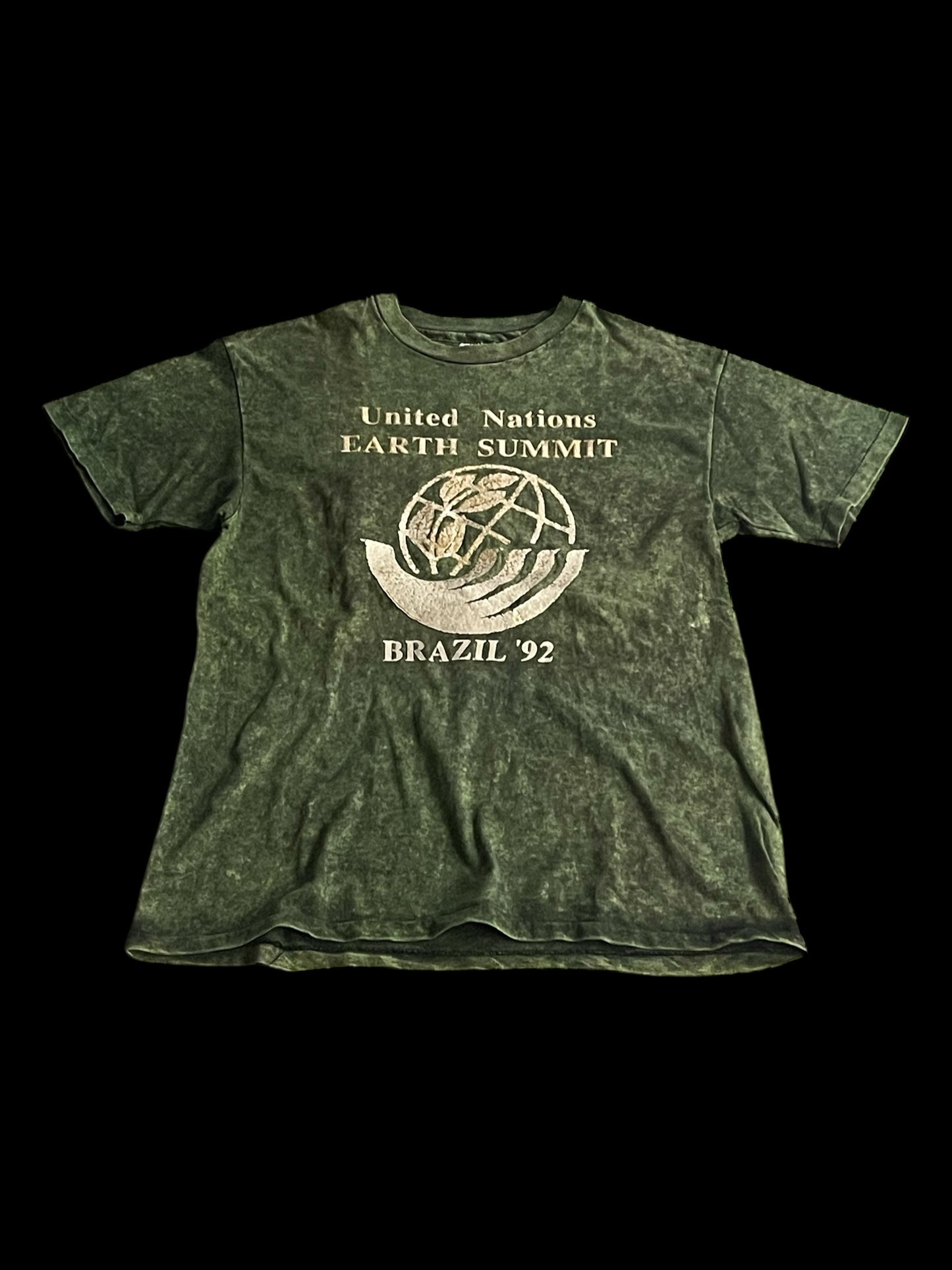 EARTH SUMMIT 92’ GRAPHIC T-SHIRT - L