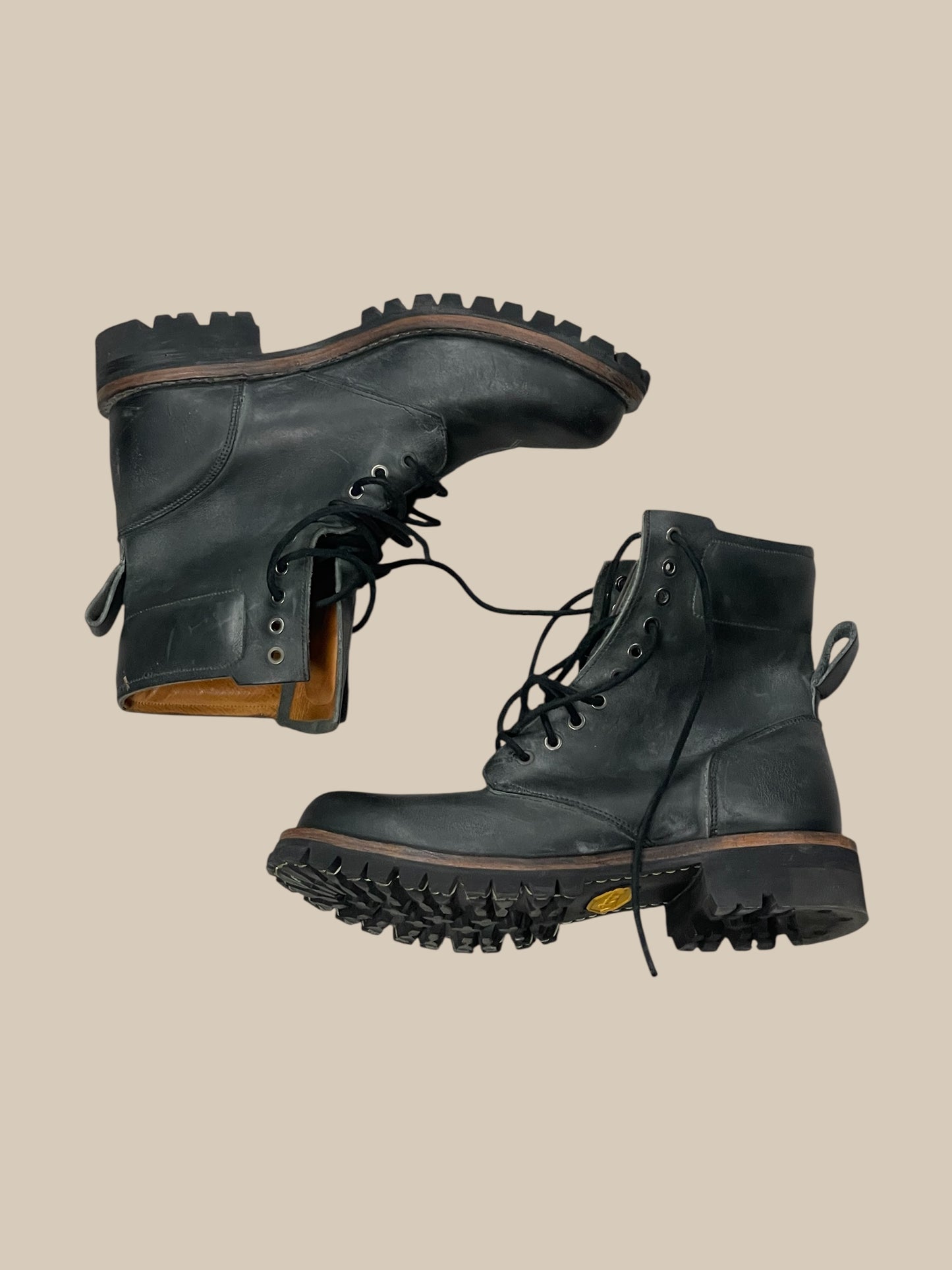 TIMBERLAND TRACKHEAD BOOTS - SZ.8