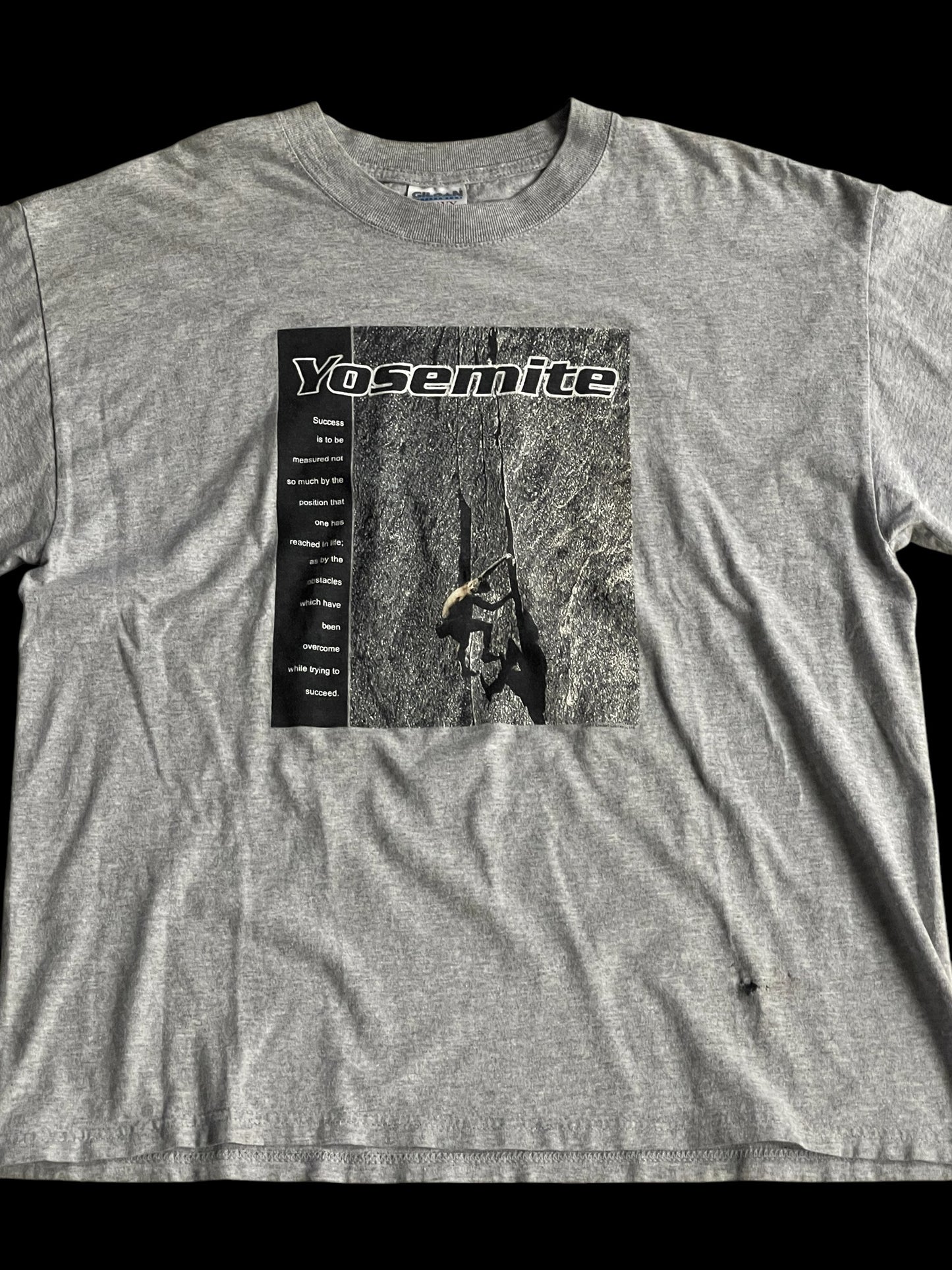 YOSEMITE GRAPHIC T-SHIRT - XL