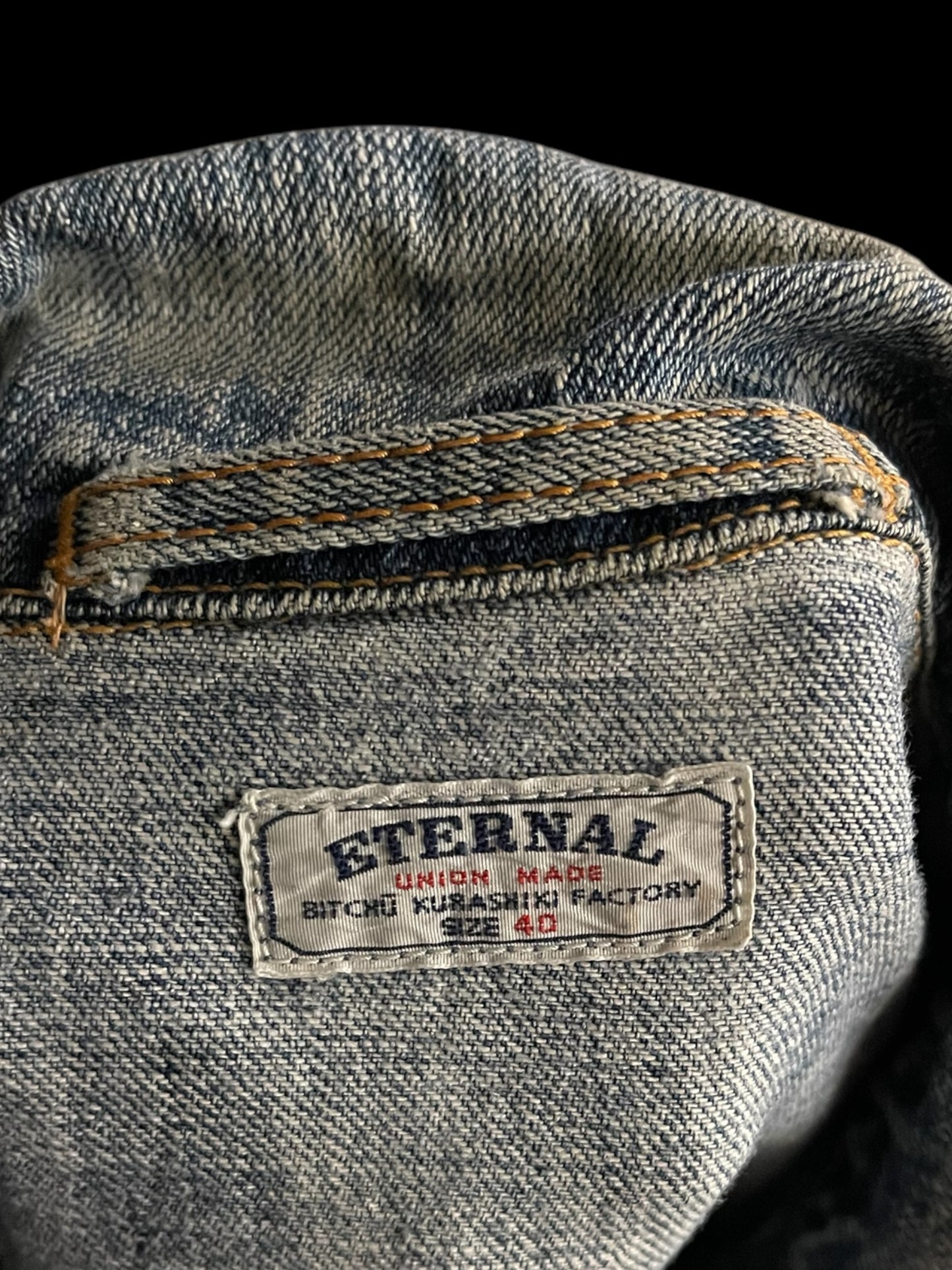 ETERNAL MULTI-PKT DENIM JACKET - L