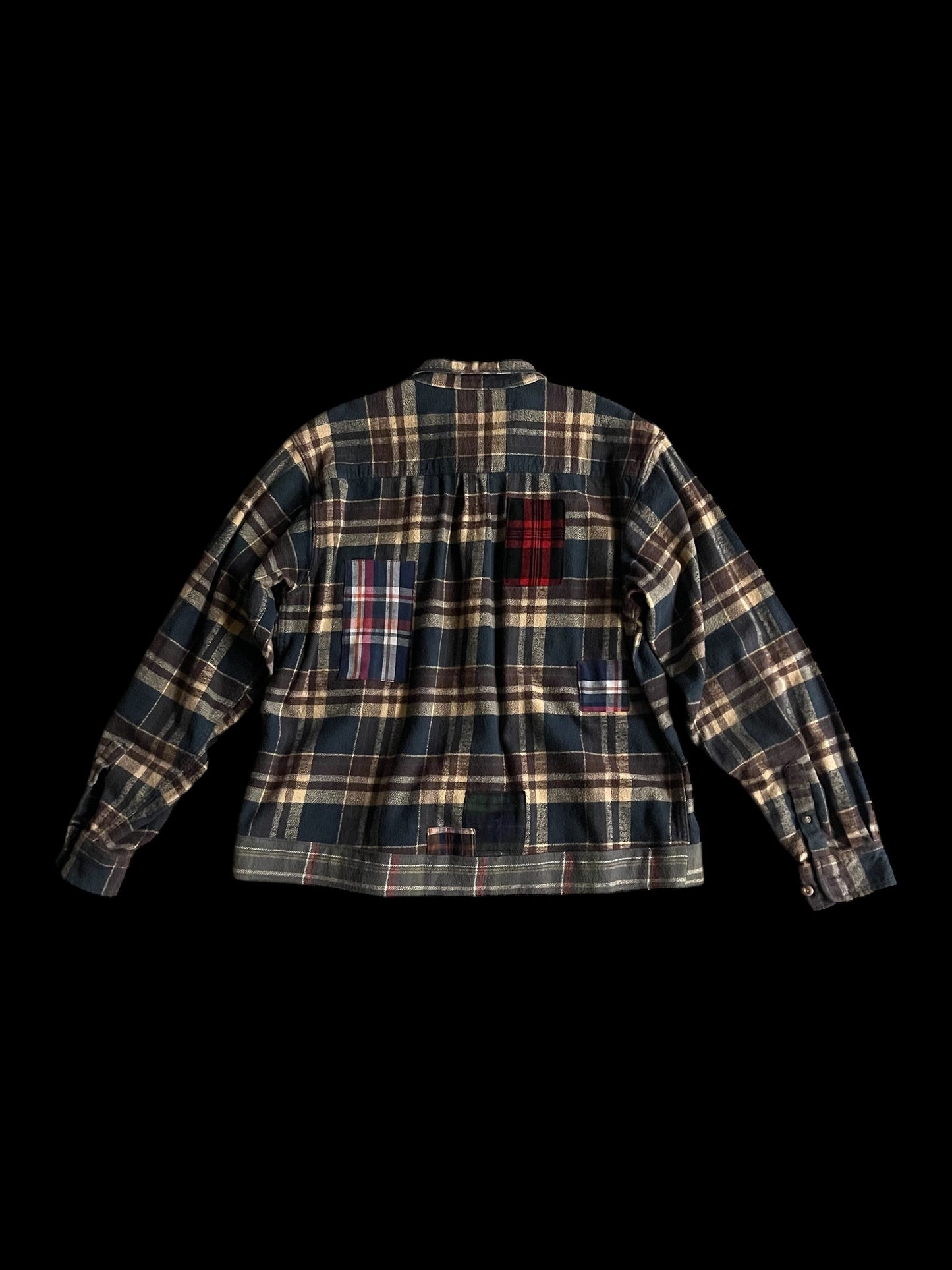 NWES PARKS PLAID SHIRT - XL