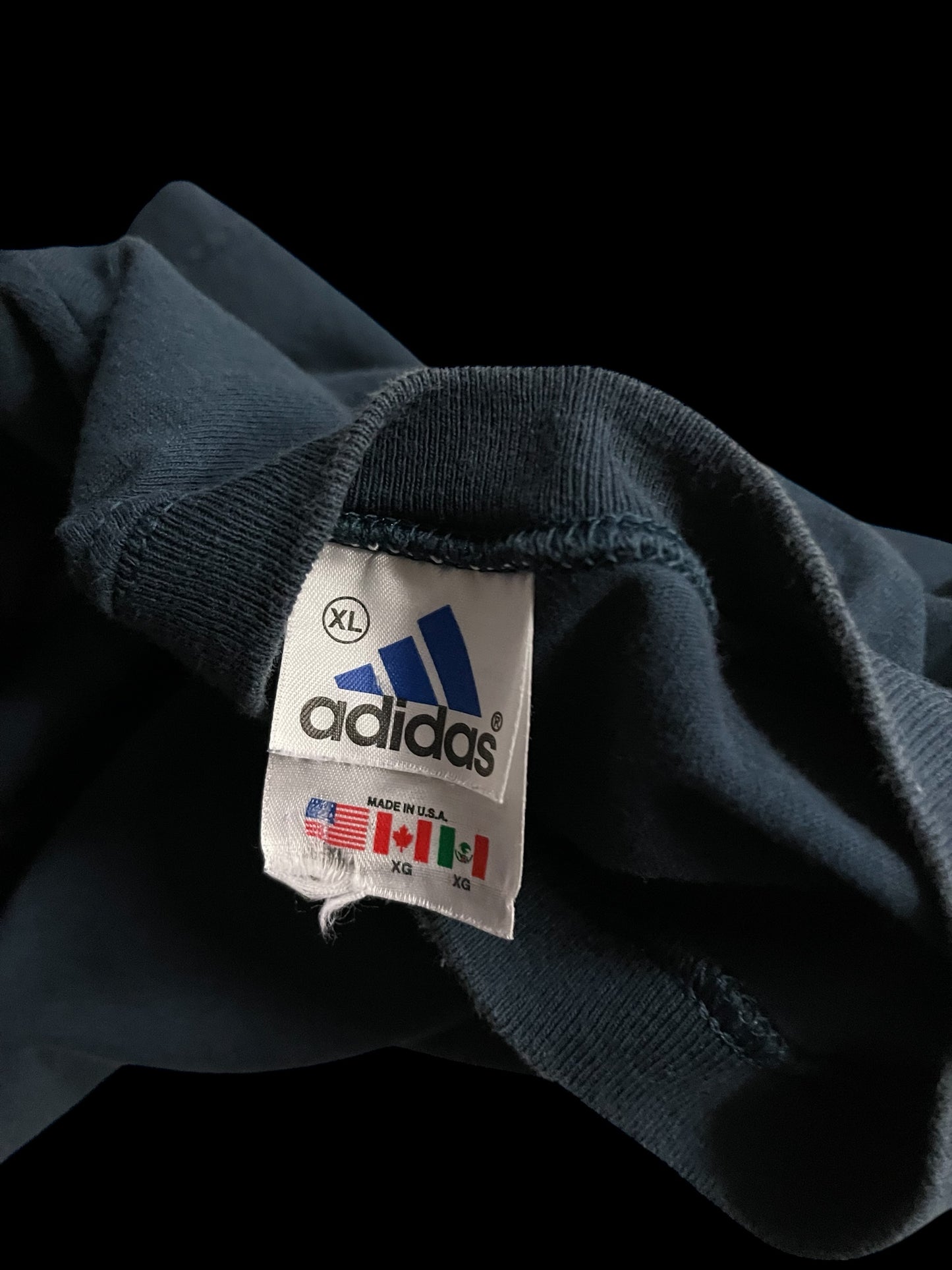 ADIDAS LOGO T-SHIRT - XL