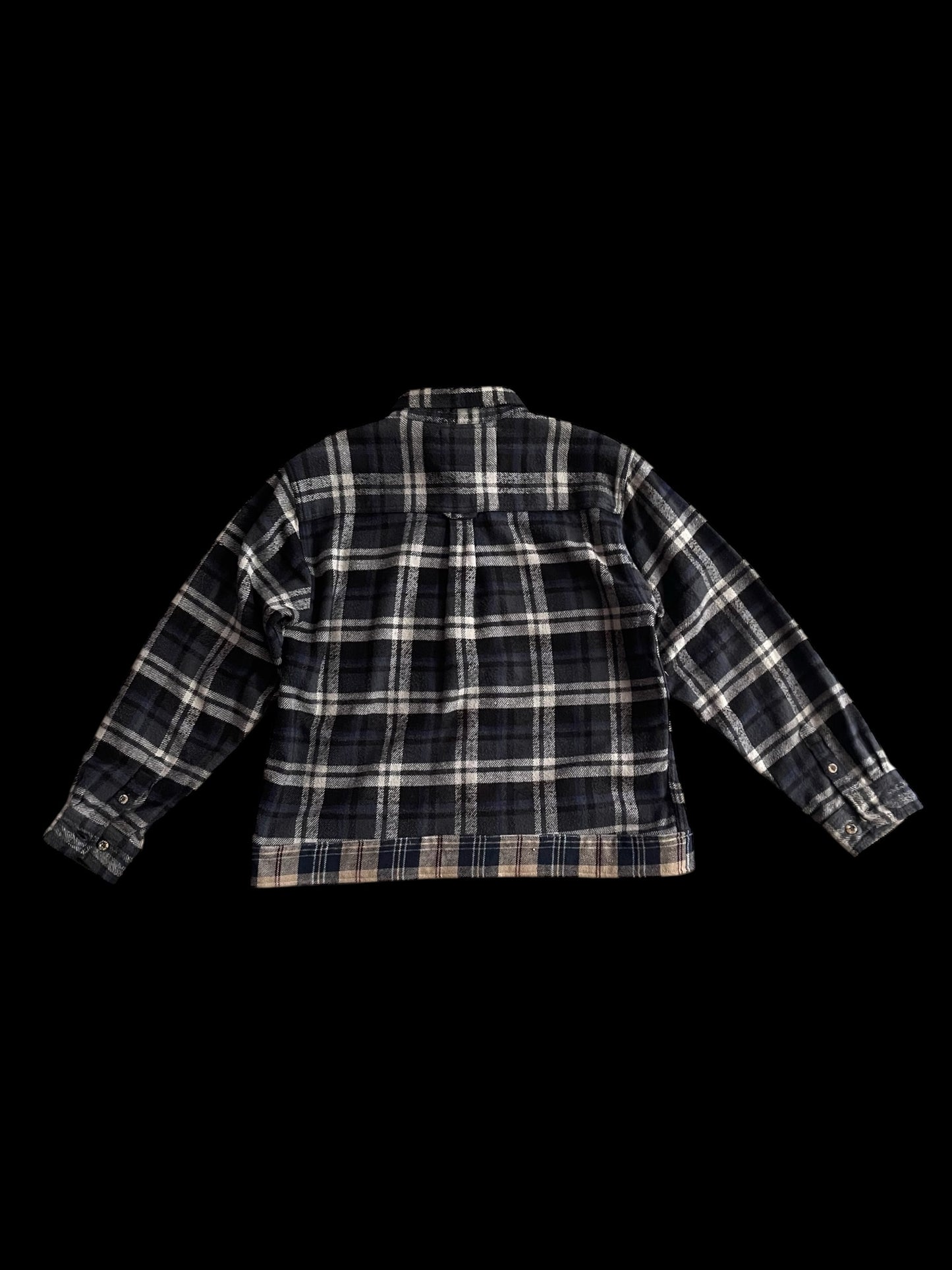 NWES PARKS PLAID SHIRT - L