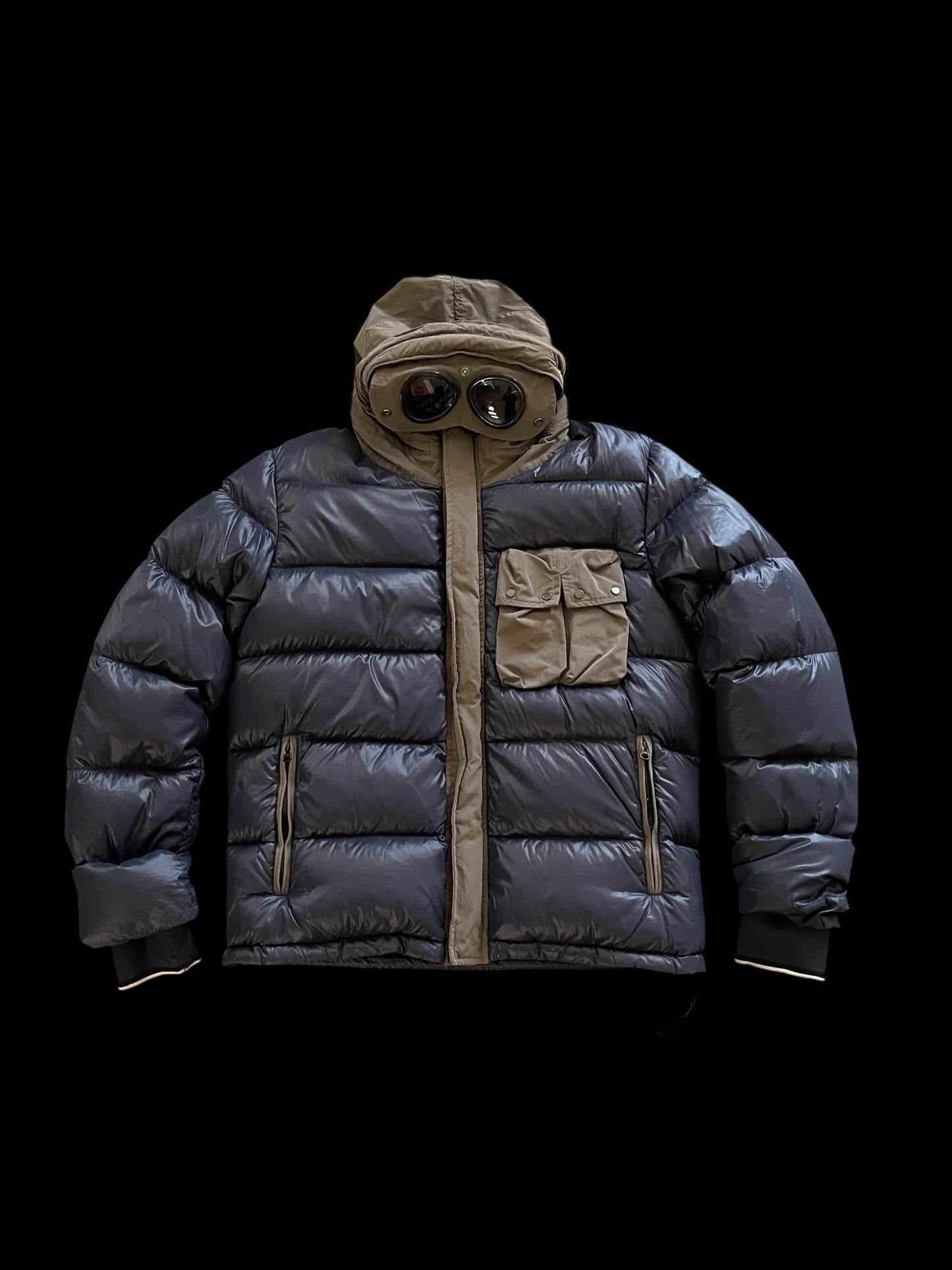 CP COMPANY LIMITED EDITION JACKET - M