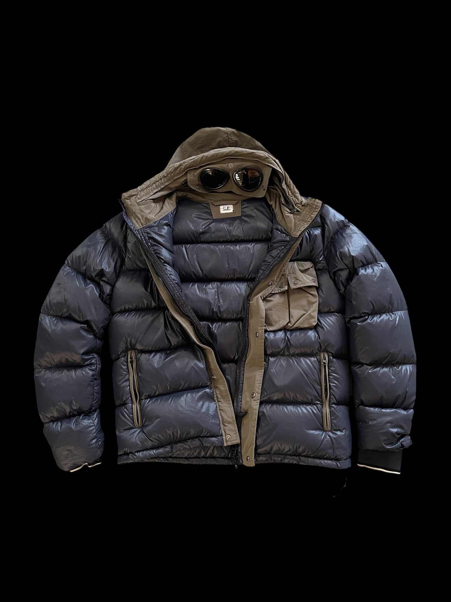 CP COMPANY LIMITED EDITION JACKET - M