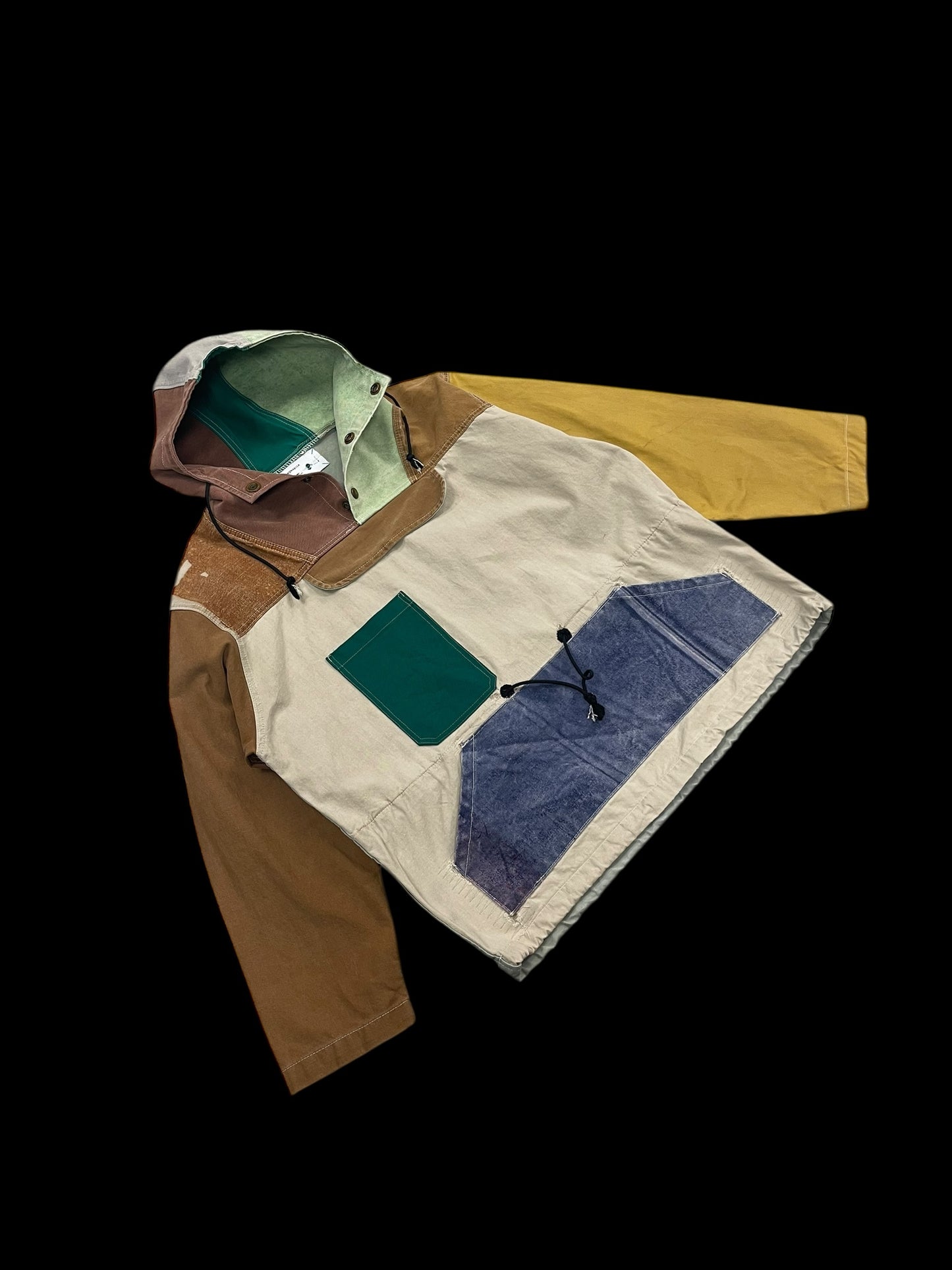 TRANSNOMADICA ANORAK PRODUCTION SAMPLE - L