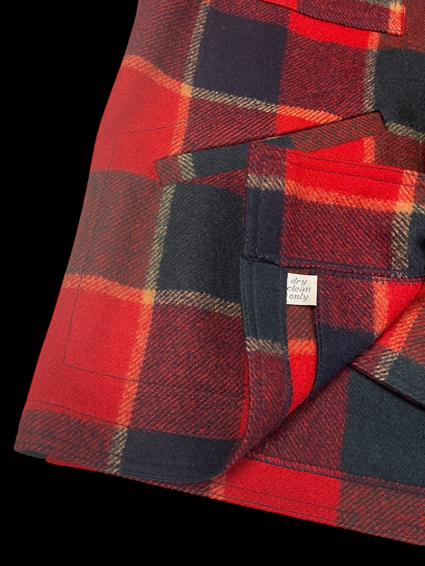 PENDLETON WOOLEN MILLS PLAID SHIRT JACKET - M