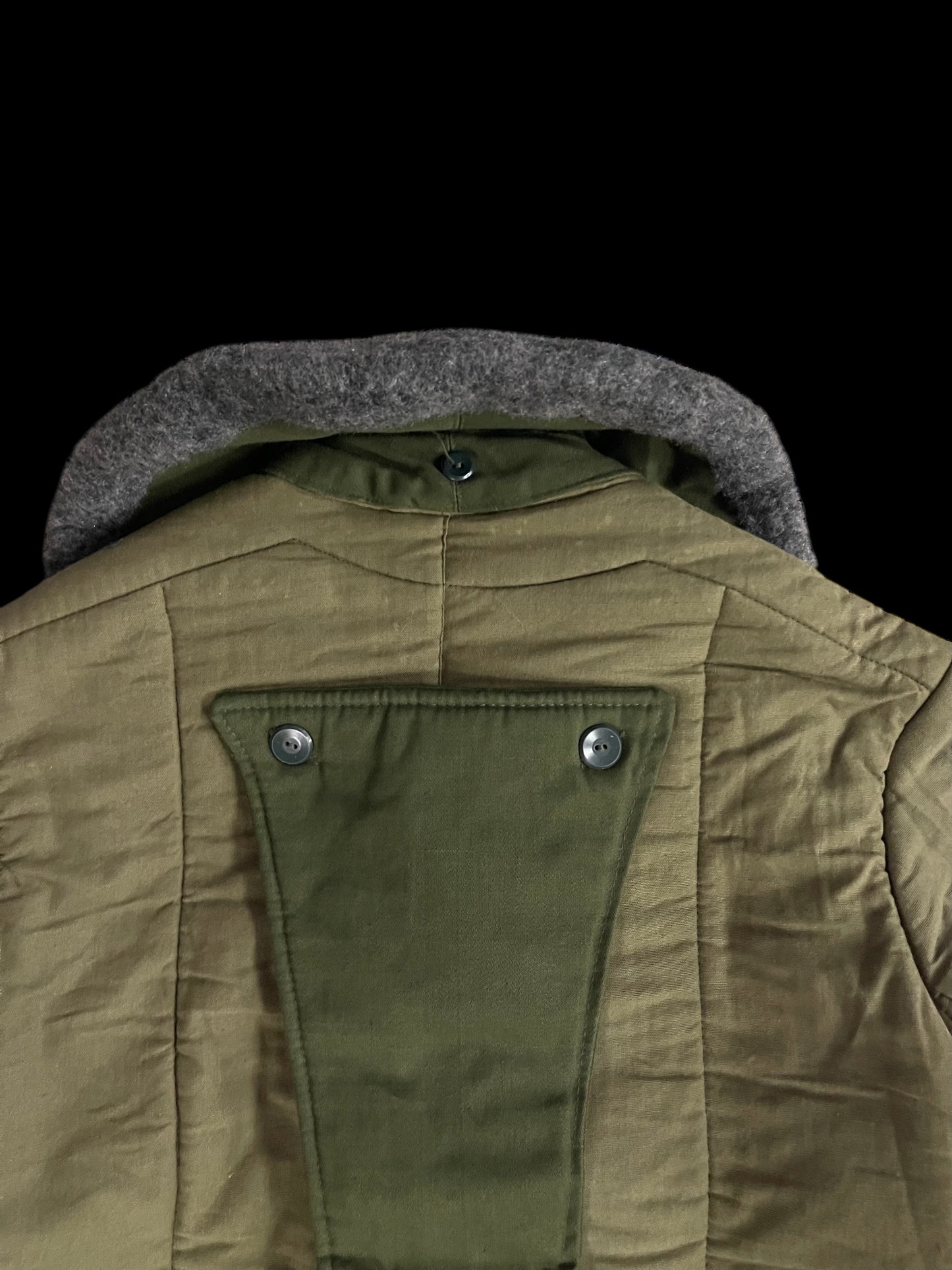 HUNGARIAN QUILTED BOMBER JACKET - L
